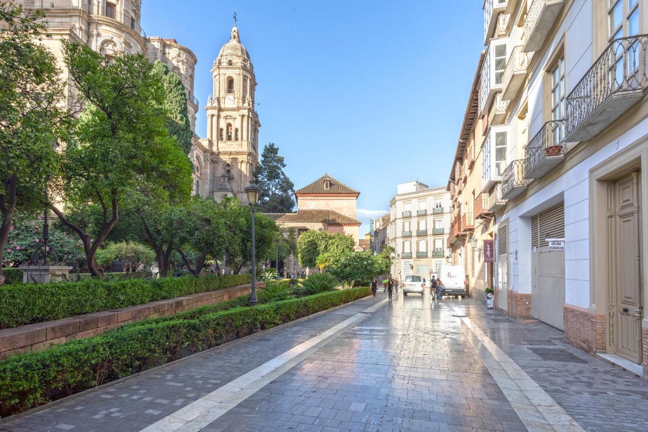 Acogedor Apartamento Junto A La Catedral By Rent Me Малага Экстерьер фото
