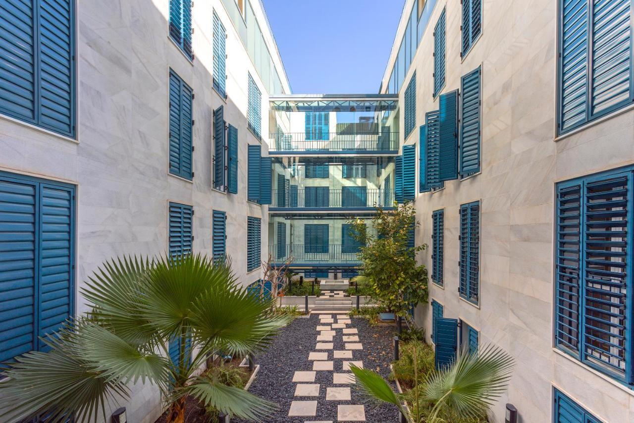 Acogedor Apartamento Junto A La Catedral By Rent Me Малага Экстерьер фото